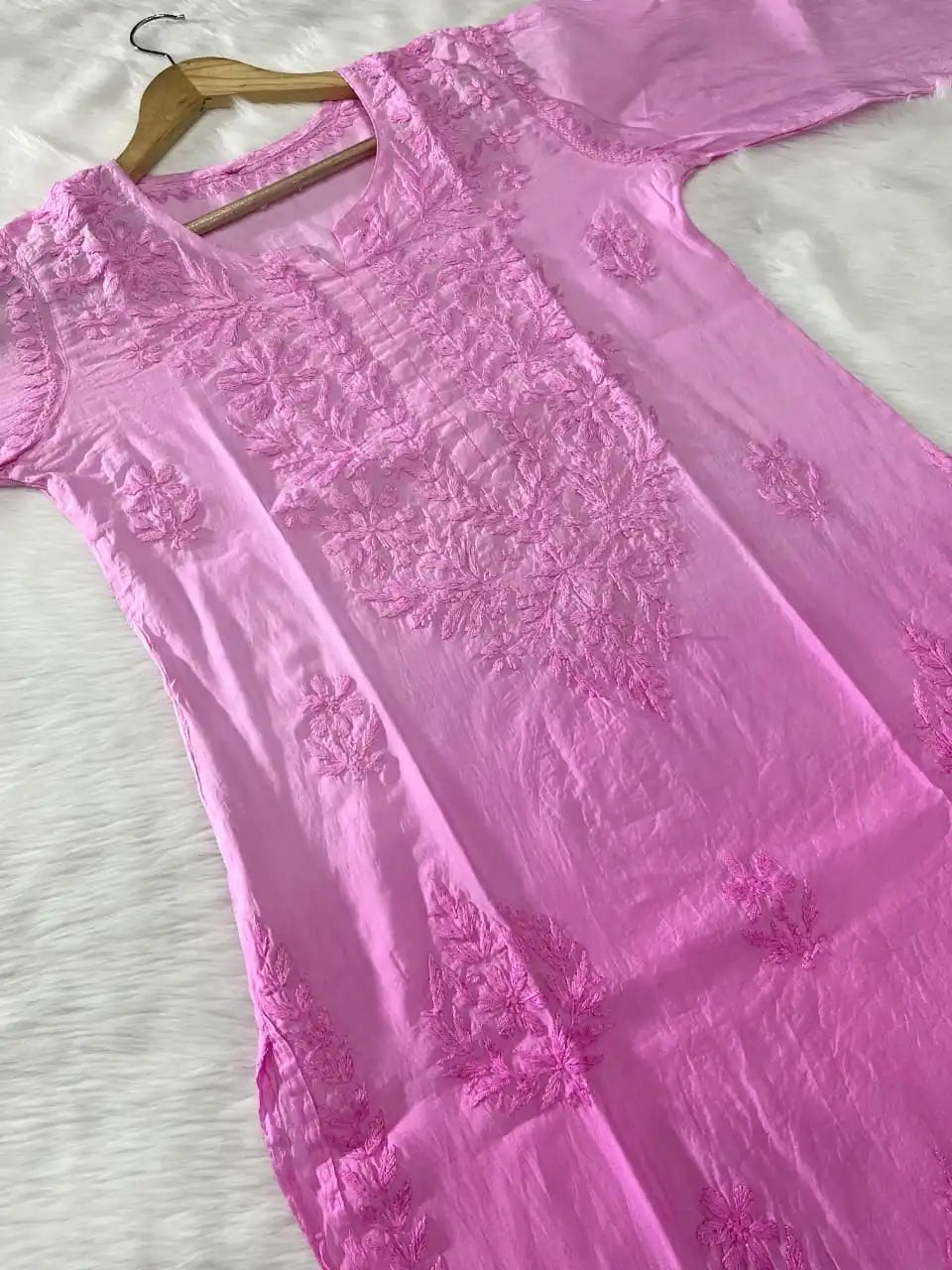 Dharna Ombre Elegance Chikankari Mul Cotton Kurta – Pink