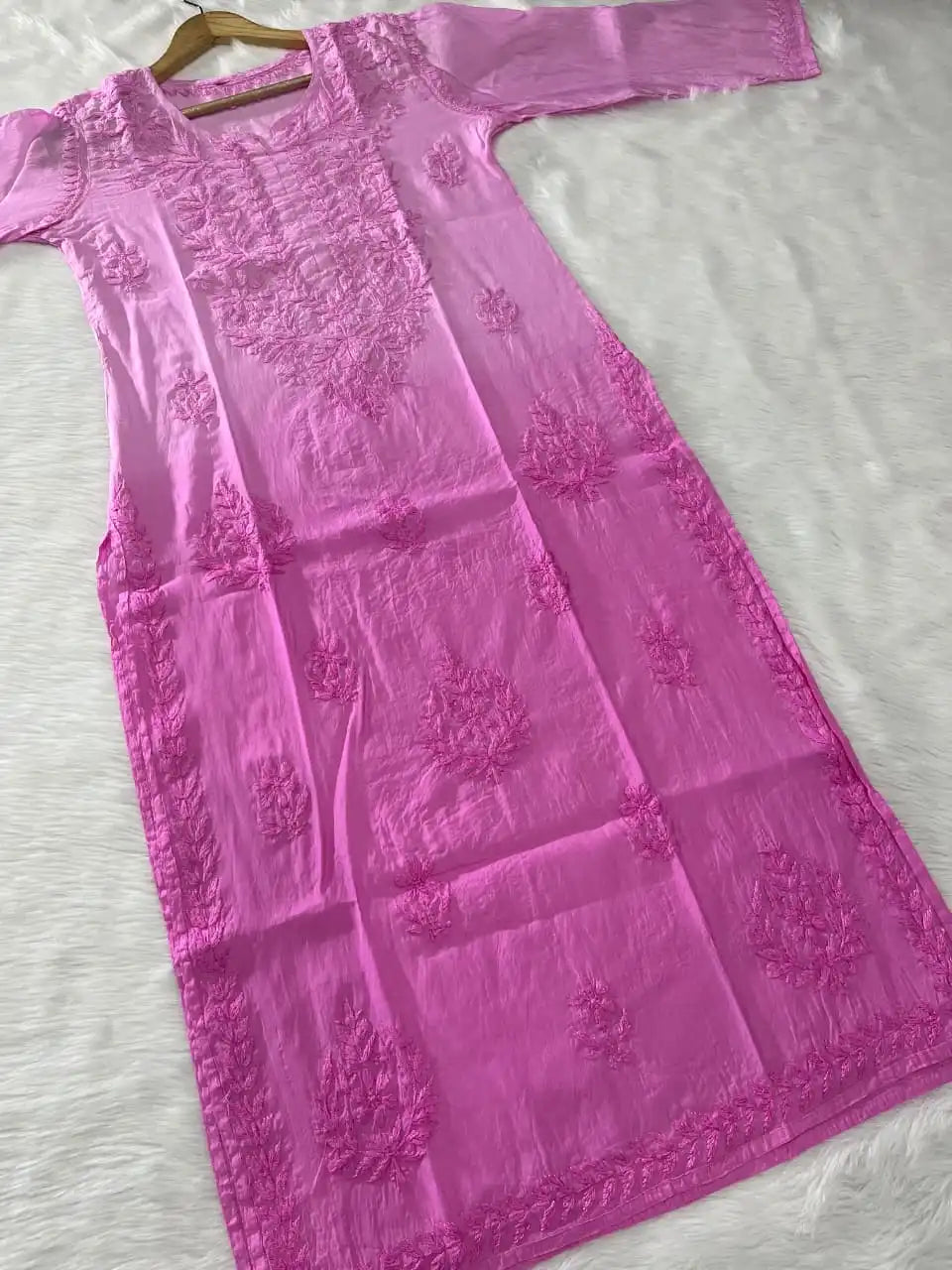Dharna Ombre Elegance Chikankari Mul Cotton Kurta – Pink