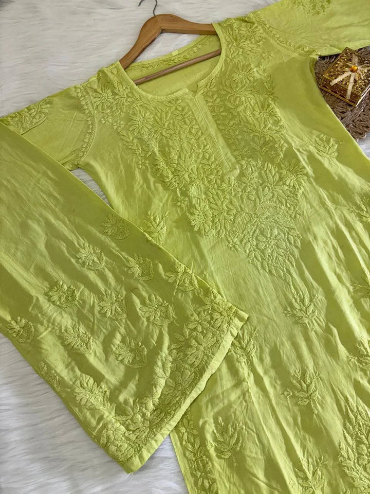 Niharika Chikankari Kurta Set - Parrot Green