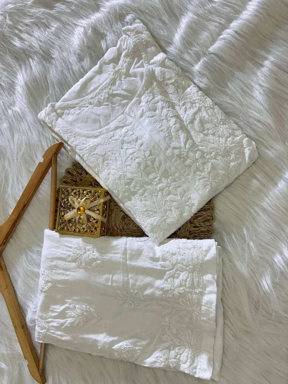 Niharika Chikankari Kurta Set - White
