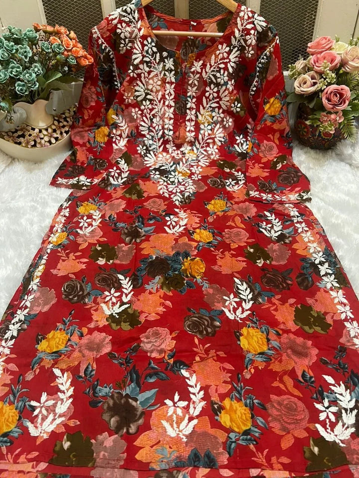 Sara Kurti – Red