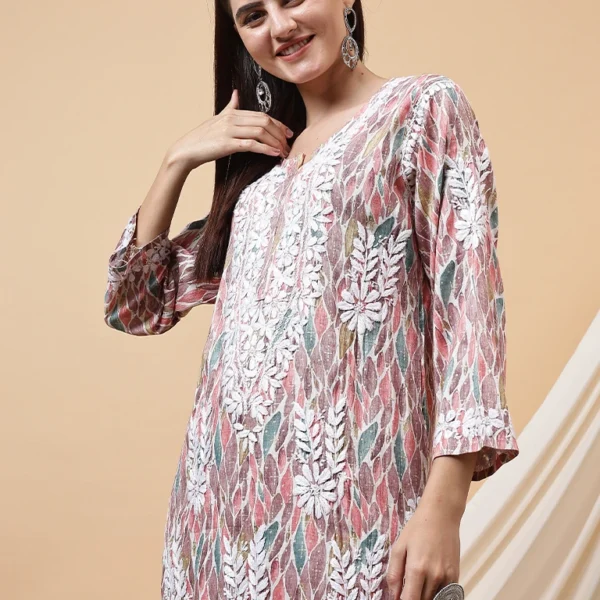 Sirat Cotton Floral Chikankari Kurta Pant Set