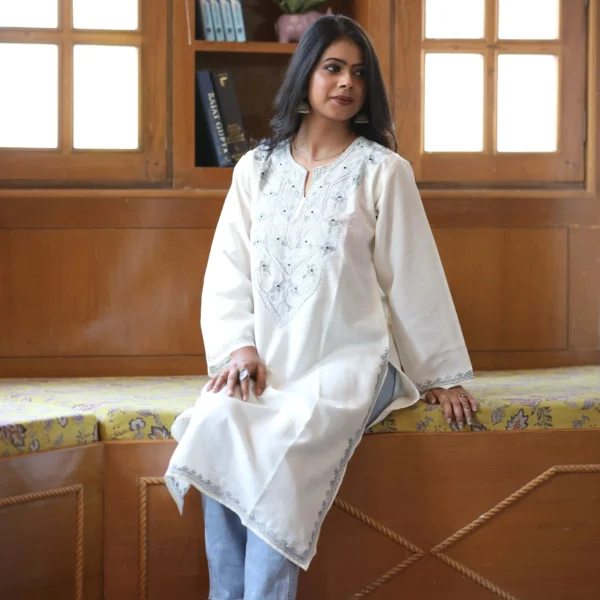 Kesar Kashmiri White Long Kurta