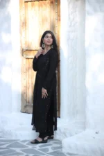 Mahira Black Viscose Set