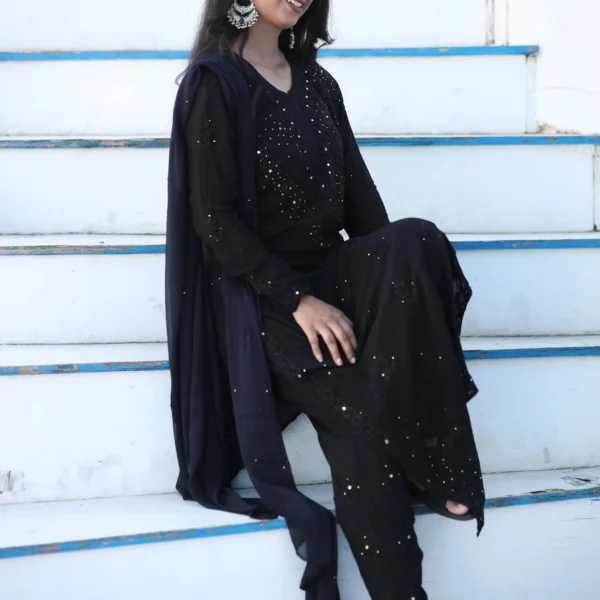 Mahira Black Viscose Set