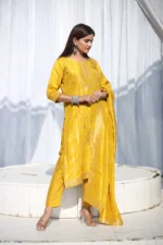 Rasam Yellow Banarsi Set