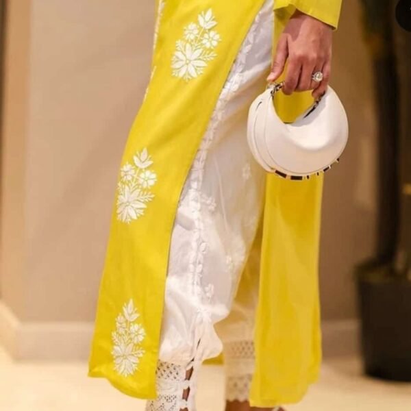Sayra Afgani Chikankari Bottom